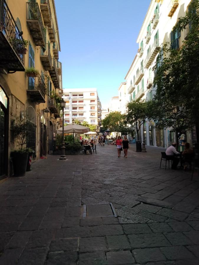 La Grotta Apartment Salerno Exterior photo