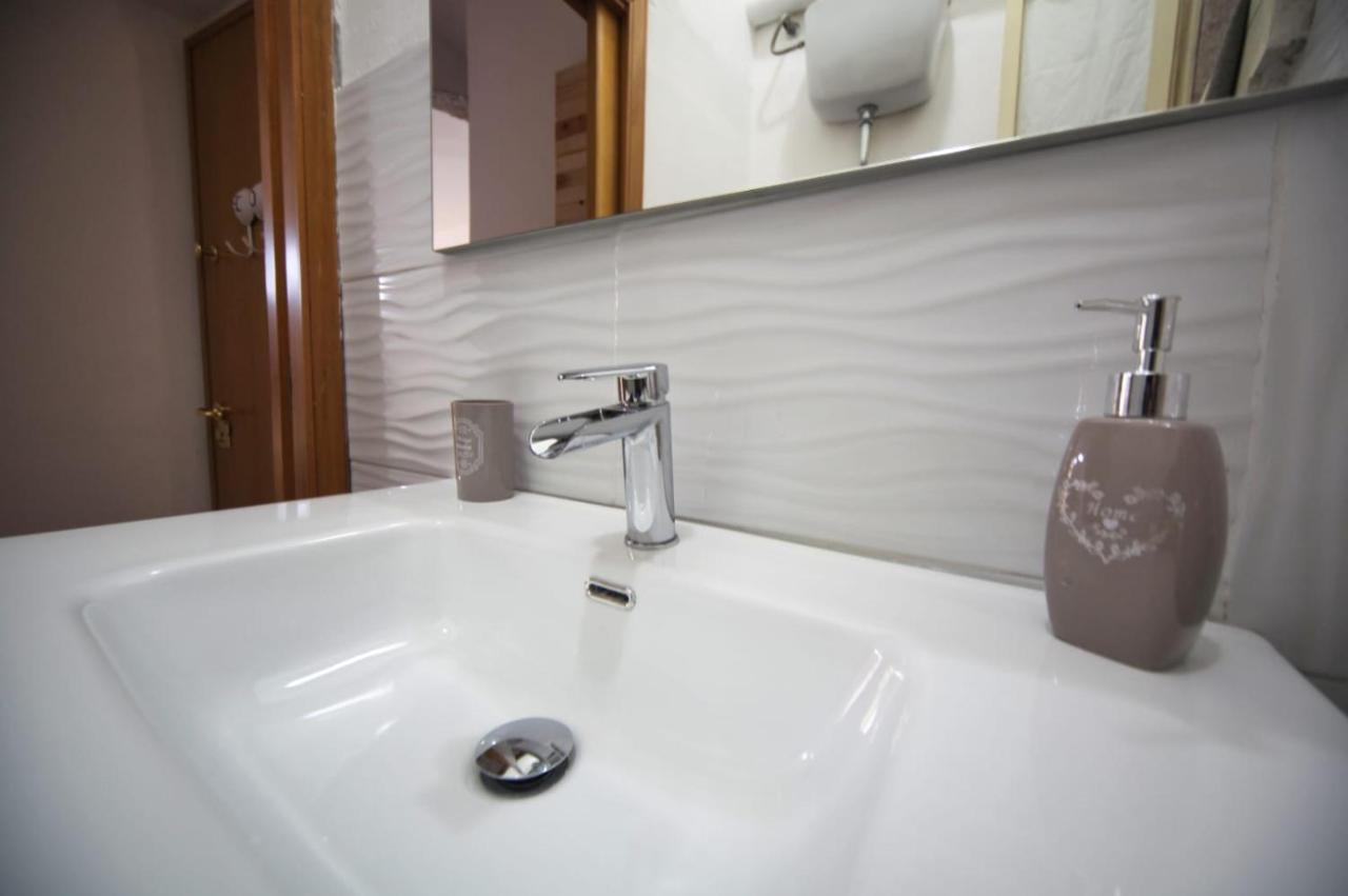 La Grotta Apartment Salerno Exterior photo